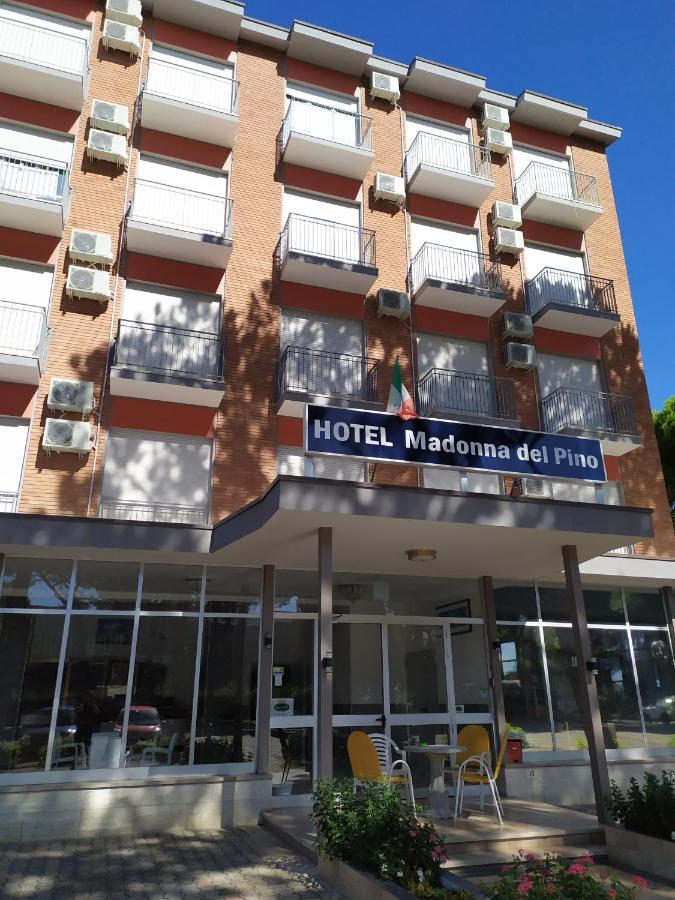 Hotel Madonna Del Pino Cervia Eksteriør billede