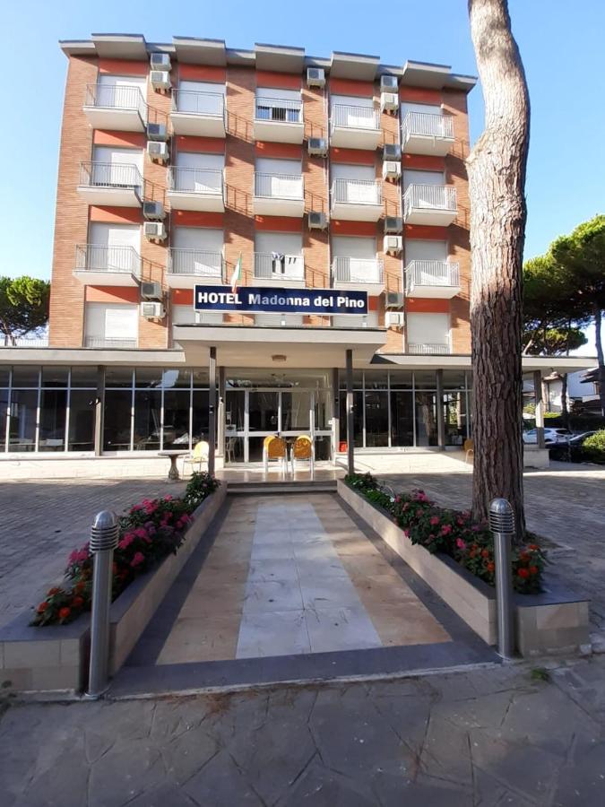Hotel Madonna Del Pino Cervia Eksteriør billede