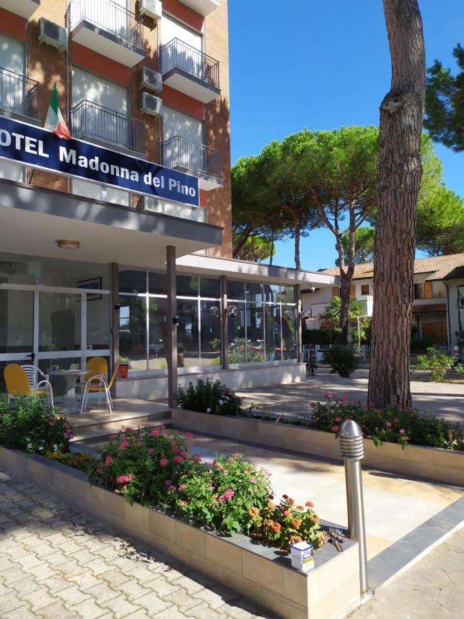Hotel Madonna Del Pino Cervia Eksteriør billede