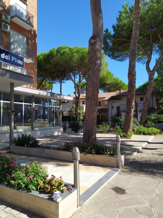 Hotel Madonna Del Pino Cervia Eksteriør billede