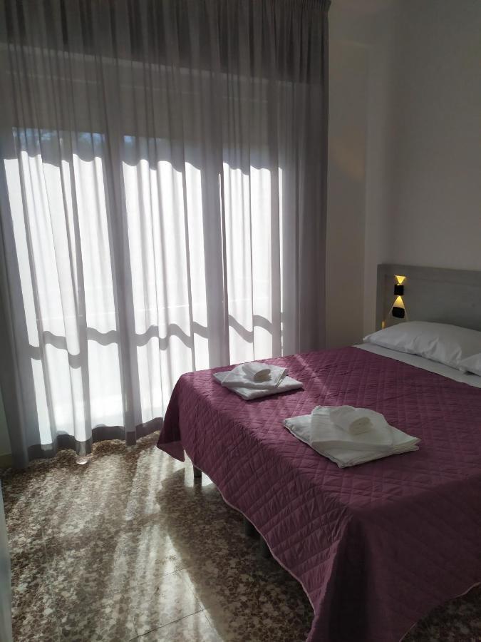 Hotel Madonna Del Pino Cervia Eksteriør billede