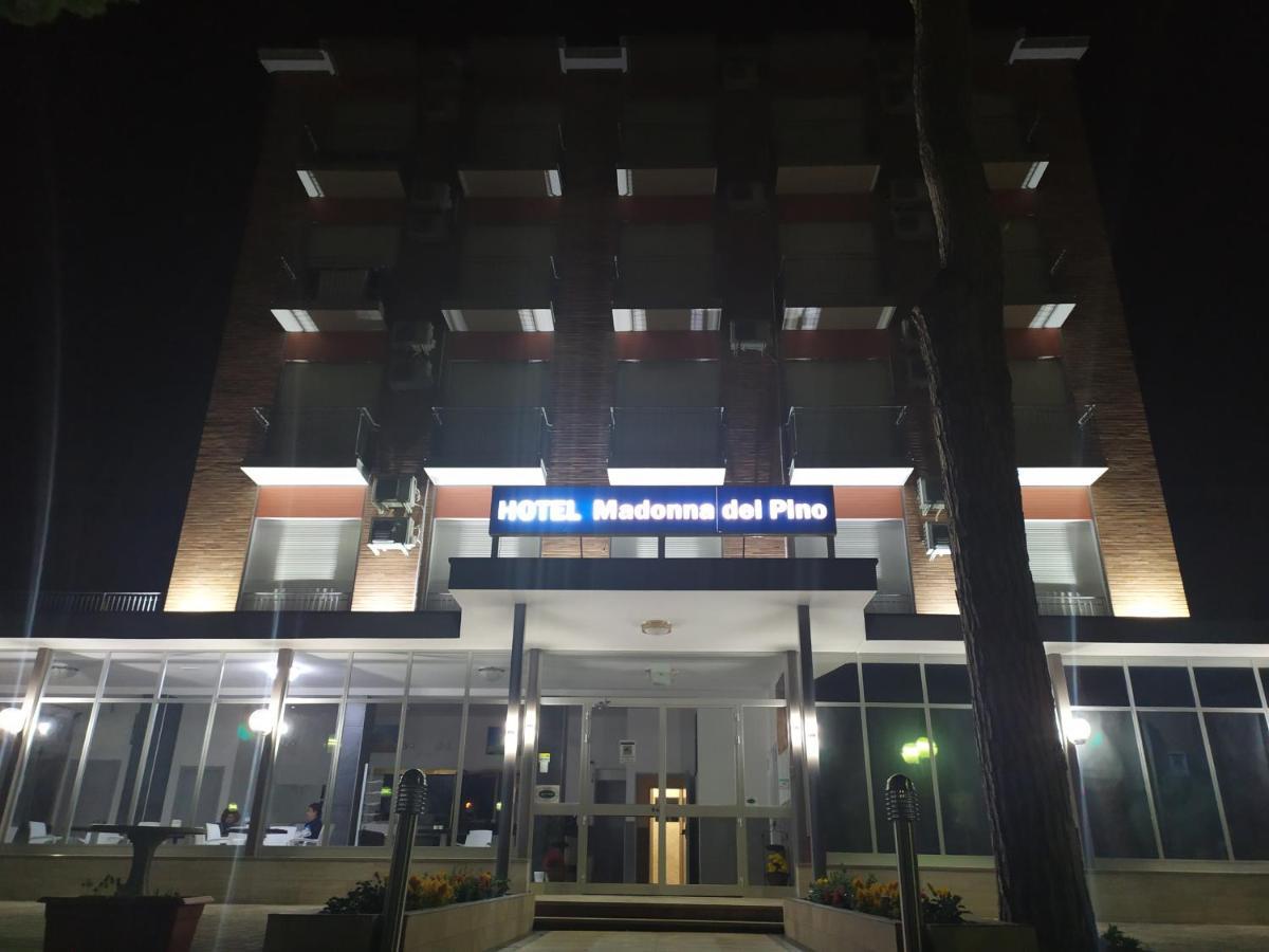 Hotel Madonna Del Pino Cervia Eksteriør billede